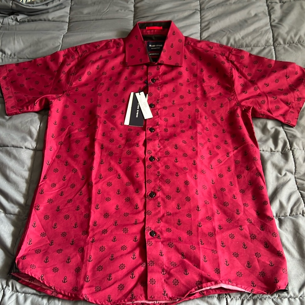 men’s casual button down shirt (medium)